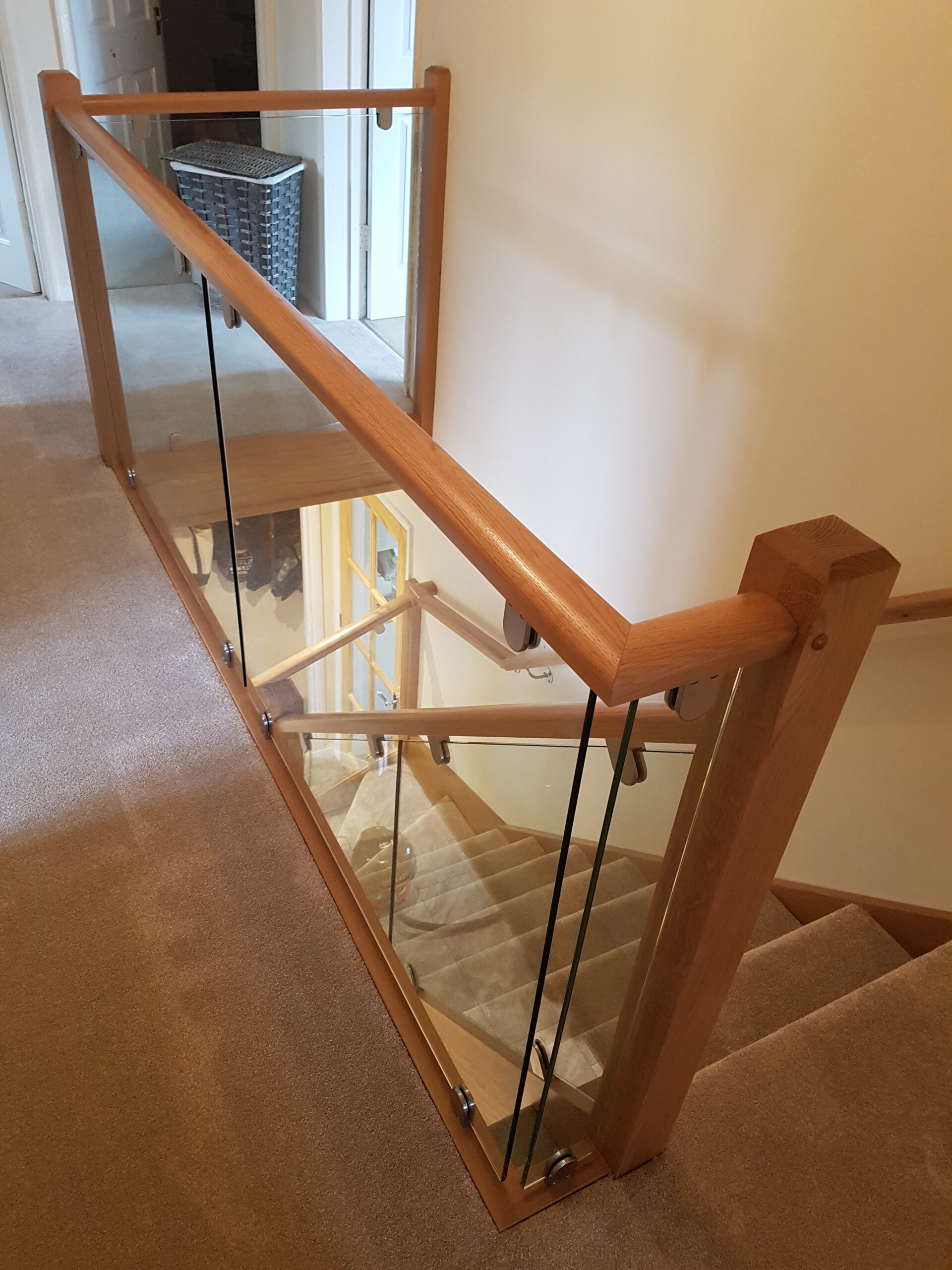 DBSJ - Oak, Carpet and Glass Stair Case